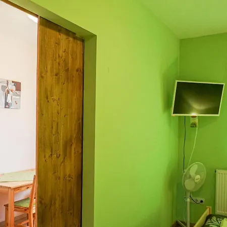 Stunning In W/ Wifi And 1 Bedrooms *
